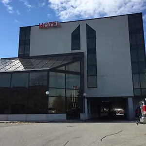 https://montecassino-suites.hotelstorontoontario.org